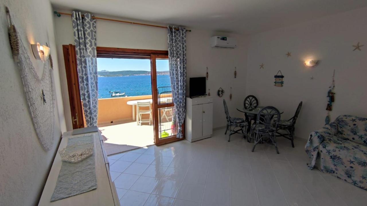 Appartamento Oltremare vista mare La Maddalena  Esterno foto