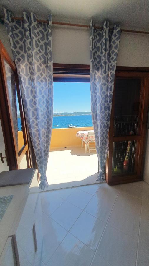 Appartamento Oltremare vista mare La Maddalena  Esterno foto